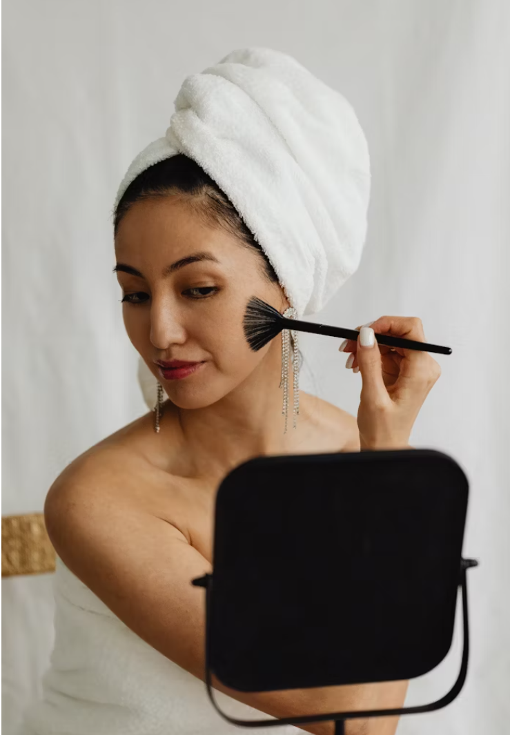 How to Achieve a Natural Makeup Look in 5 Minutes